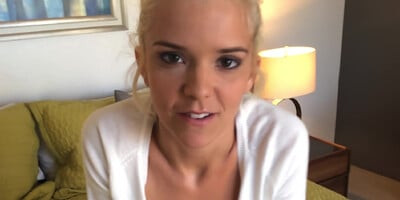 Two blondies have pussy for dinner!