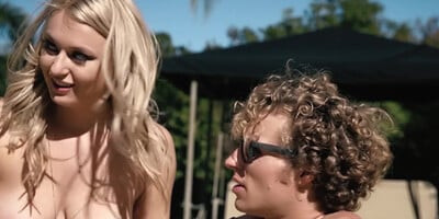 Volleyball player Natalia Starr receives a satisfying facial