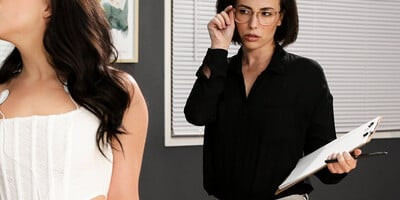 Whitney Wright & Eliza Ibarra in Study Dummies