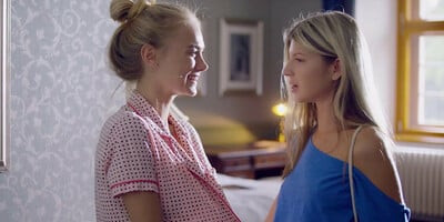 WOWGIRLS - Amazing Gina Gerson Visits Gorgeous Nancy A